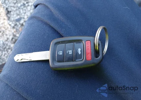 2014 Honda Civic Lx z USA, uszkodzony, nr VIN 19XFB2F57EE037788